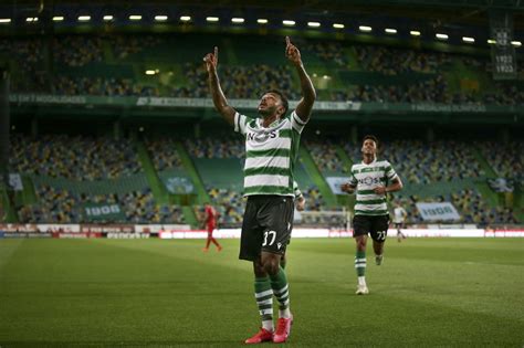 We operate a sports and tv site. Benfica vs. Sporting CP FREE LIVE STREAM (7/25/20): Watch ...