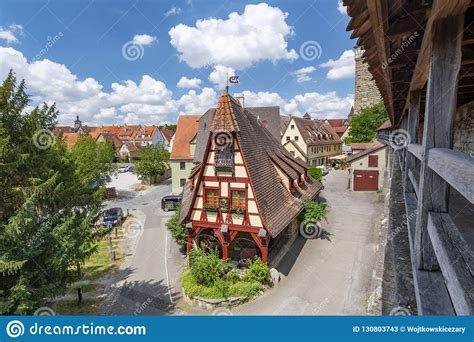 Das flair von rothenburg ob der tauber ist mit worten kaum zu beschreiben. Schmiedehaus, Rothenburg-ob Der Tauber, Bayern ...