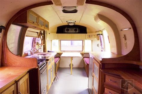 You've come to the right place! 25 ft 1973 Land Yacht - interior - Beautiful trailers for ...