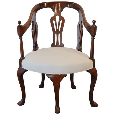 Trying to slipcover the chair will not make. Queen Anne 5-Legged Chair, 18th Century | 1stdibs.com ...