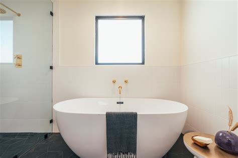 A new bathtub can breathe life into a bathroom of any shape and size. Freestanding Tub Installation: A DIY Guide | Hunker