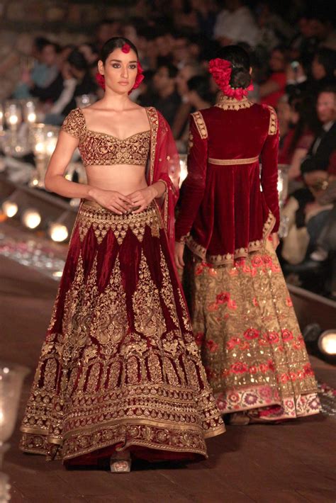 Top 10 Indian Bridal Wear Designers Fashionpro