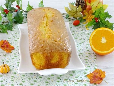 Il pan d'arancio è una torta soffice che profuma di arancia e si prepara frullando tutto di questo frutto. Pan d'arancio - Ricetta pan d'arancio siciliano Il Cuore ...