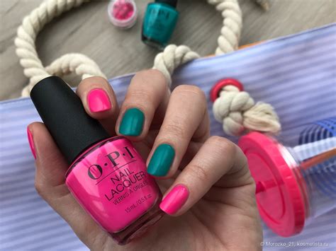 opi nail lacquer vernis a ongles “v i pink passes” nl n72 and opi nail lacquer vernis a angles