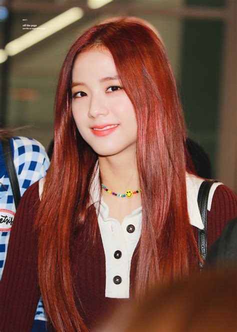 Share the best gifs now >>>. BLACKPINK Jisoo's Fashion Look at Incheon Airport on April ...