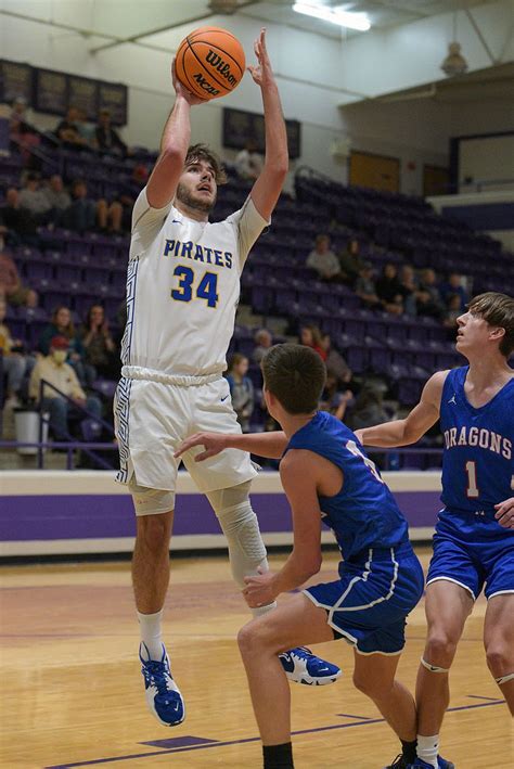 Prep Basketball Cedarville Senior Dylan Cluck Making Most Of Final