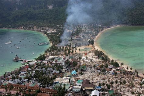 Last updated april 09, 2019. Indonesia Earthquake 8.7 Magnitude: Horrible Memories of 2004 Quake Re-Surface SLIDESHOW