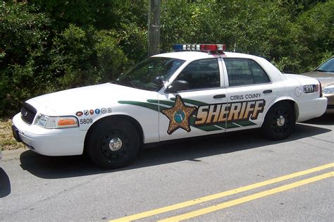 copcar dot com - The home of the American Police Car - Photo Archives