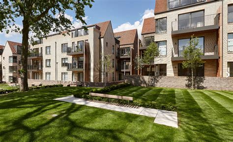 Woodside Square London Hill Apartments For Sale In Muswell Hill N10