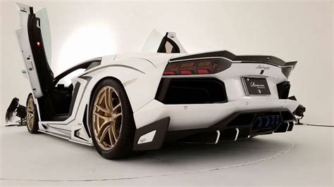 Lamborghini Aventador Gets Carbon Body Kit From Rowen Video