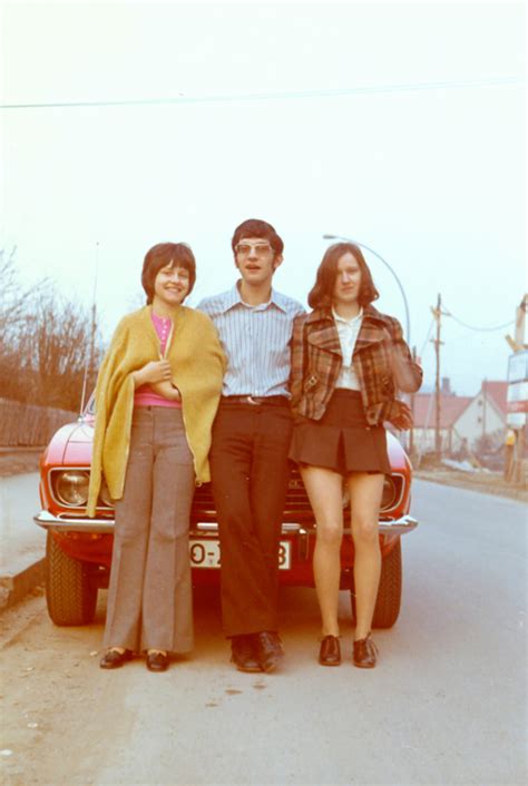 24 color snapshots of german teenage girls in the 1970s ~ vintage everyday