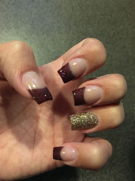 Acrylic nails burgundy and gold by Shelly | Gold nails wedding, Nail