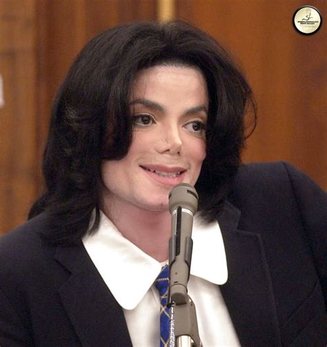 25,747 views, added to favorites 1,229 times. BEAUTIFUL SMILE - Michael Jackson Photo (11958295) - Fanpop