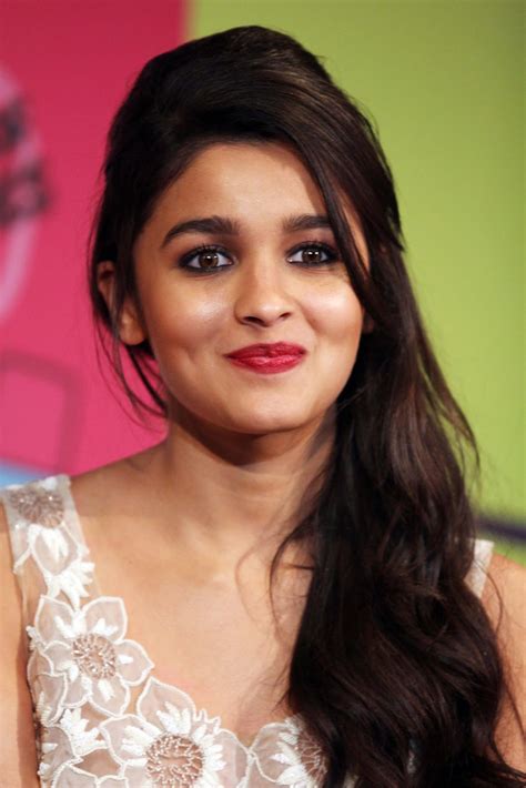 30 Alia Bhatt Images Photos Pics And Wallpapers For Free Photo