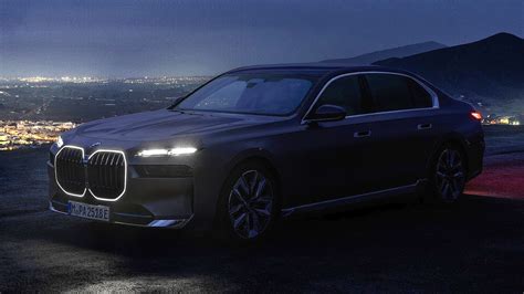 2023 Bmw 7 Series I7 At Night Welcome Lights And Ambient Lighting