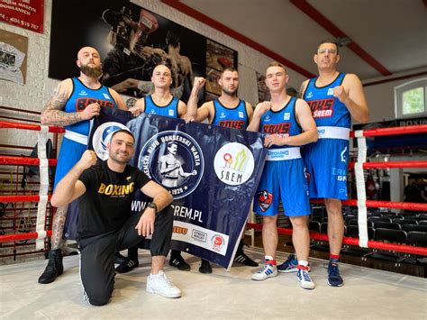 Reprezentacja Śremskiego Klubu Bokserskiego I Sf Crew W Maxligawarriors