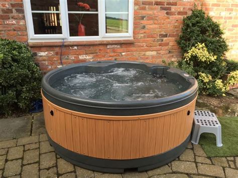 Hot Tub Hire For Holiday Cottages And Holiday Lets Midland Hot Tub Hire