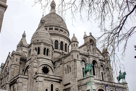 Sacré Coeur The Basilica Of The Sacred Heart Of Paris 🏅