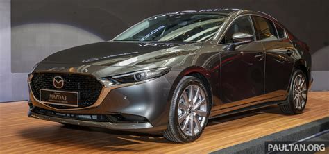 It has a ground clearance of 195 mm and dimensions is 4550 mm l x 1840 mm w x. 2019 Mazda 3 launched in Malaysia - hatchback and sedan ...