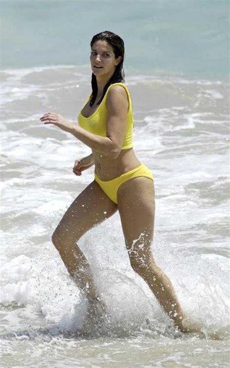 Stephanie Seymour Looks Smooking Cleavage In Yellow Two Piece Bikini On