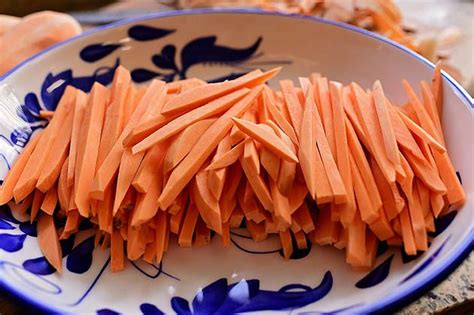 See full list on foodnetwork.com Sweet Potato Fries | The Pioneer Woman Cooks! | Bloglovin'