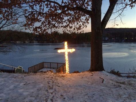 From front porch christmas decorations to christmas decorations for the yard, there are plenty of outdoor diy christmas decor ideas to choose from. DIY Lighted Cross For Outside at Christmas