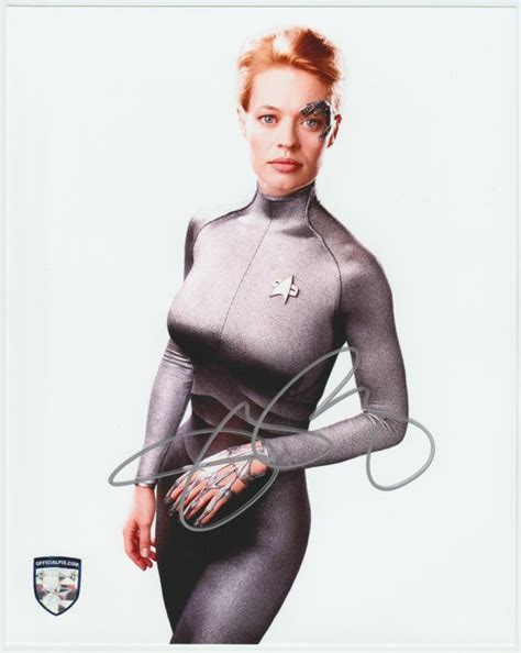 Star Trek Voyager Signed 8x10 Inch Photo Autographed By Jeri Ryan