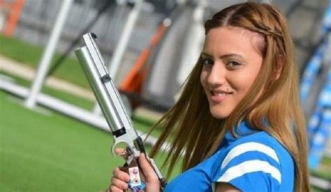 Η σκοπεύτρια άννα κορακάκη, χάρισε στην ελλάδα το πρώτο μετάλλιο στους φετινούς ολυμπιακούς αγώνες στο ρίο. Κορακάκη: Εκτός τελικού στο παγκόσμιο της Νότιας Κορέας ...
