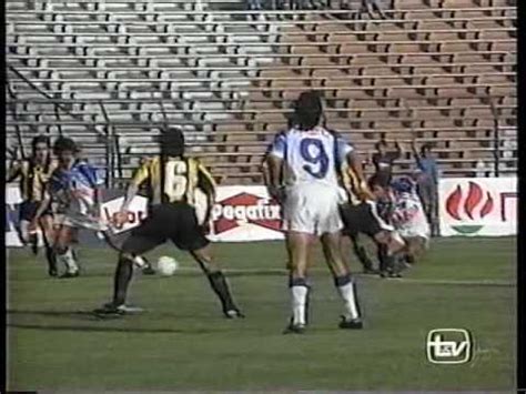 Campeonato brasileiro da série a erst die seit 1971 erstmals als campeonato nacional de clubes abgehaltene meisterschaft hatte seinerzeit auch offiziellen rang als solche. Campeonato Nacional Chile 1992. Fecha 20 - YouTube