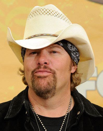 toby keith performing at the aca awards toby keith photo 18379971 fanpop country music