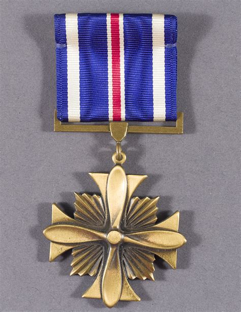 Medal Distinguished Flying Cross United States Gen Charles Yeager