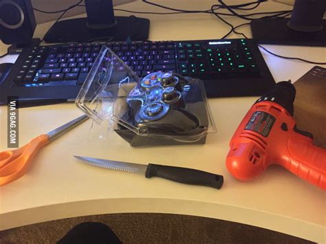 Hey Logitech This Is Not The Type Of Game I Had In Mind Today 9gag