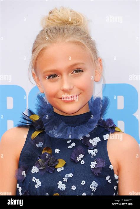 Los Angeles Ca Usa 30th Apr 2018 Alyvia Alyn Lind At Arrivals For