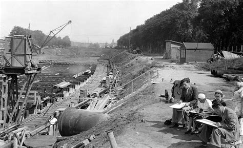 Na 75 Jaar Is De Eerste Onderwatertunnel Van Nederland Toe Aan Een