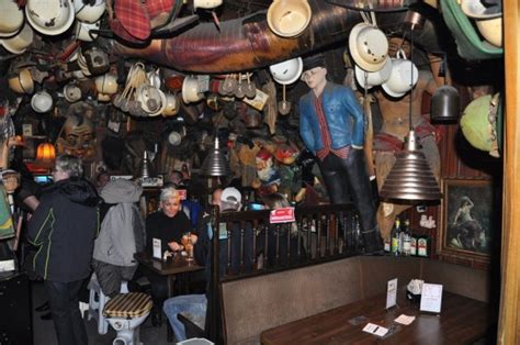 Toilet Restaurants Aim for a Crappy Experience | Spot Cool ...