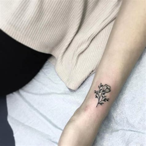 65 Adorable Wrist Tattoos All Women Should Consider Clubtattoo Your