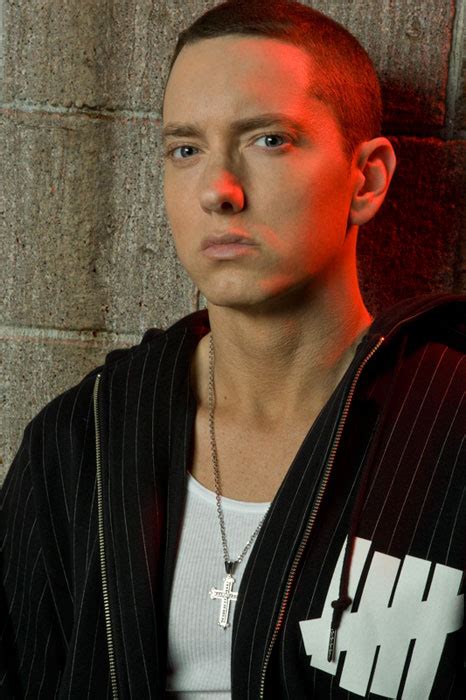 Eminem Biographie Et Discographie Sur Trackmusik
