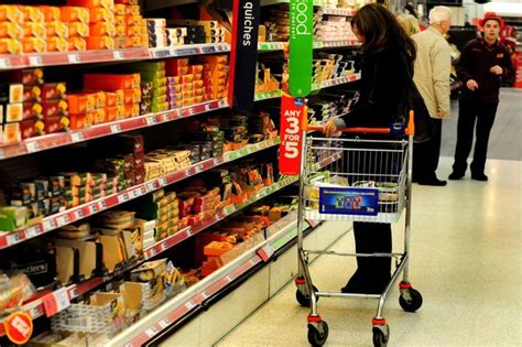 44 Things Sainsburys Tesco And Morrisons Workers Really Want To Say To Customers But Cant