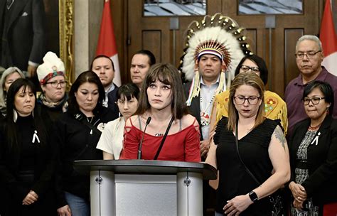 Why Do Indigenous Women Have To Beg The Rest Of Canada For Dignity And Justice Flipboard