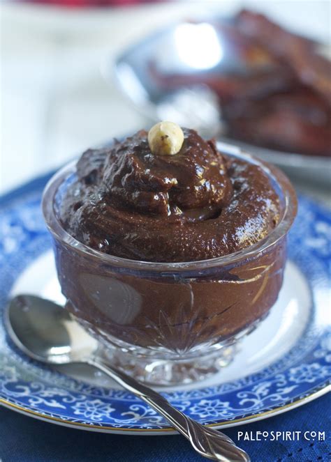 Homemade Nutella (Paleo & Vegan)