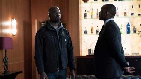 Jacket Carhartt Luke Cage Mike Colter In Luke Cage S01e07 Spotern