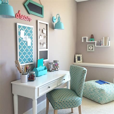 Turquoise Teen Room And Organized Deskcraft Table
