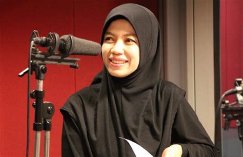 This is fynn jamal by zamlieykha on vimeo, the home for high quality videos and the people who love them. Fynn Jamal Dituduh Syiah Kerana Berjubah Hitam | Astroll ...