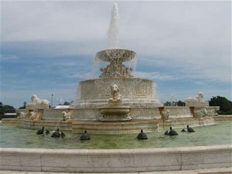 Designed by architect cass gilbert and sculptor herbert adams, the fountain was completed in 1925 at a cost of $500,000. Cass Gilbert Society - Cass Gilbert - the Architect ...