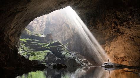 Vietnams Son Doong Listed Among 10 Most Incredible Caves In The World