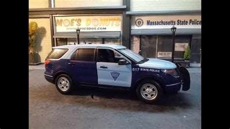 Massachusetts State Police 118 Scale Ford Explorer Slicktop With