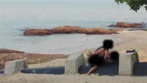 Public Sex Couple Face Jail After Video Caught Them Romping On Beach In