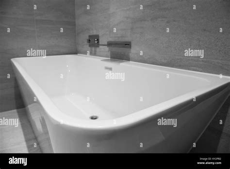 Bespoke Luxury Bathrooms Stock Photo Alamy