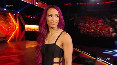 Wwe Raw Sasha Banks Returns Will Face Charlotte For Womens Title