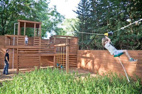 Some landscaping ideas are obviously needed to create a wonderful landscape in the backyard. Backyard Playground and Swing Sets Ideas: Backyard Play ...